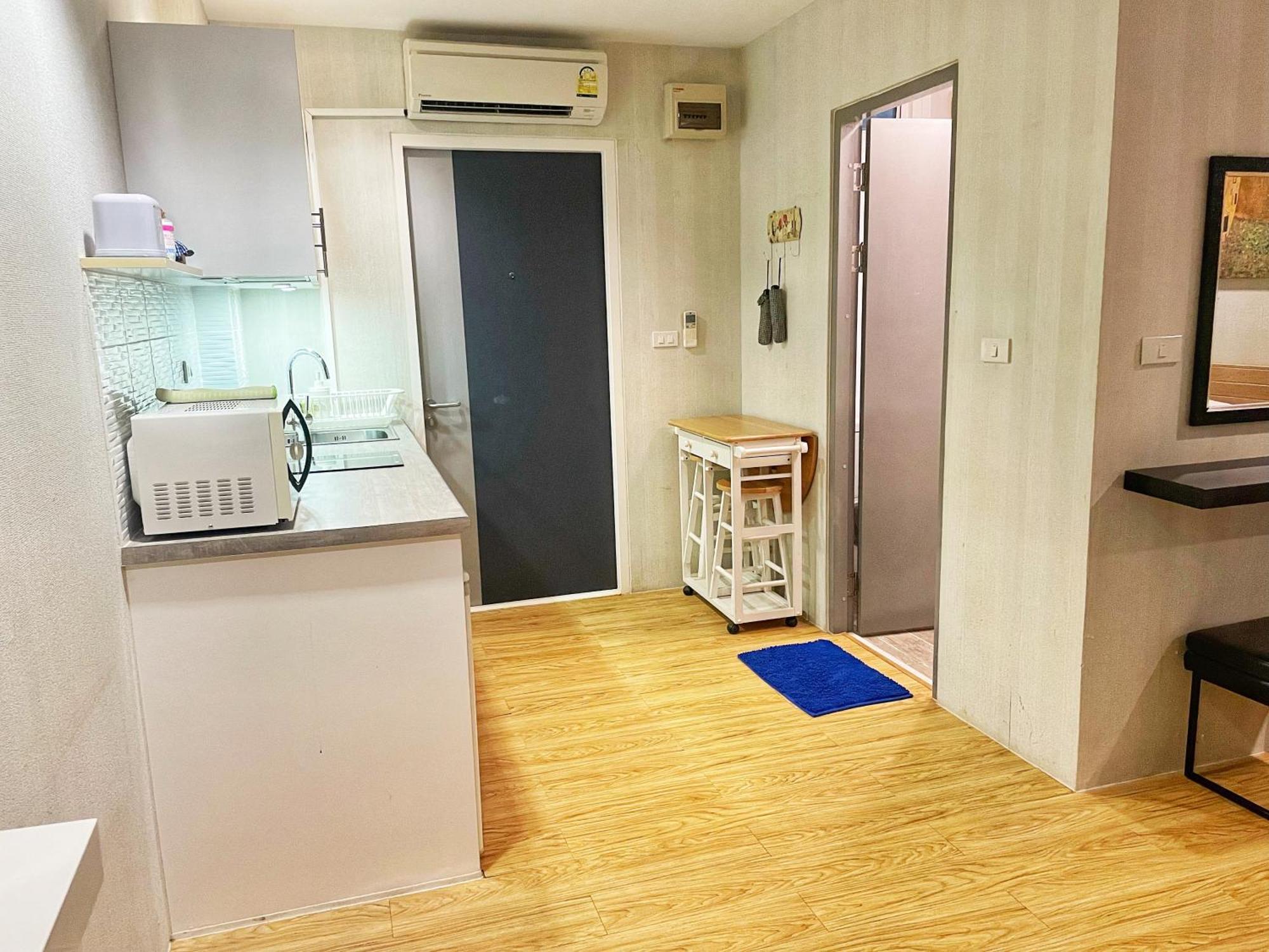 Grand Blue Condominium By Mary Mae Phim Luaran gambar